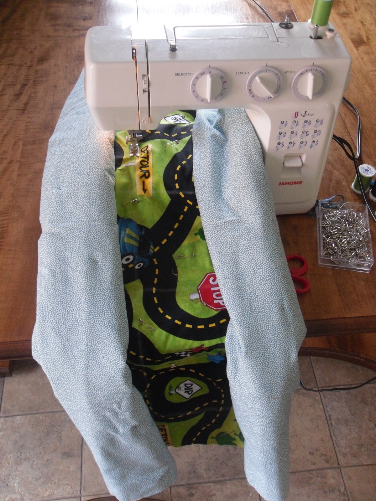 On the Sewing Table: Birthday Quilt/Play Mat